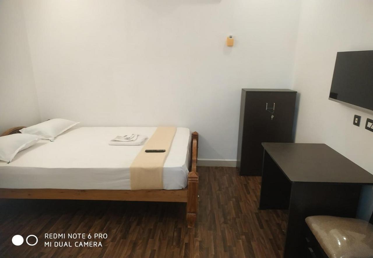 Bluemoon Homestay Pondicherry Eksteriør bilde